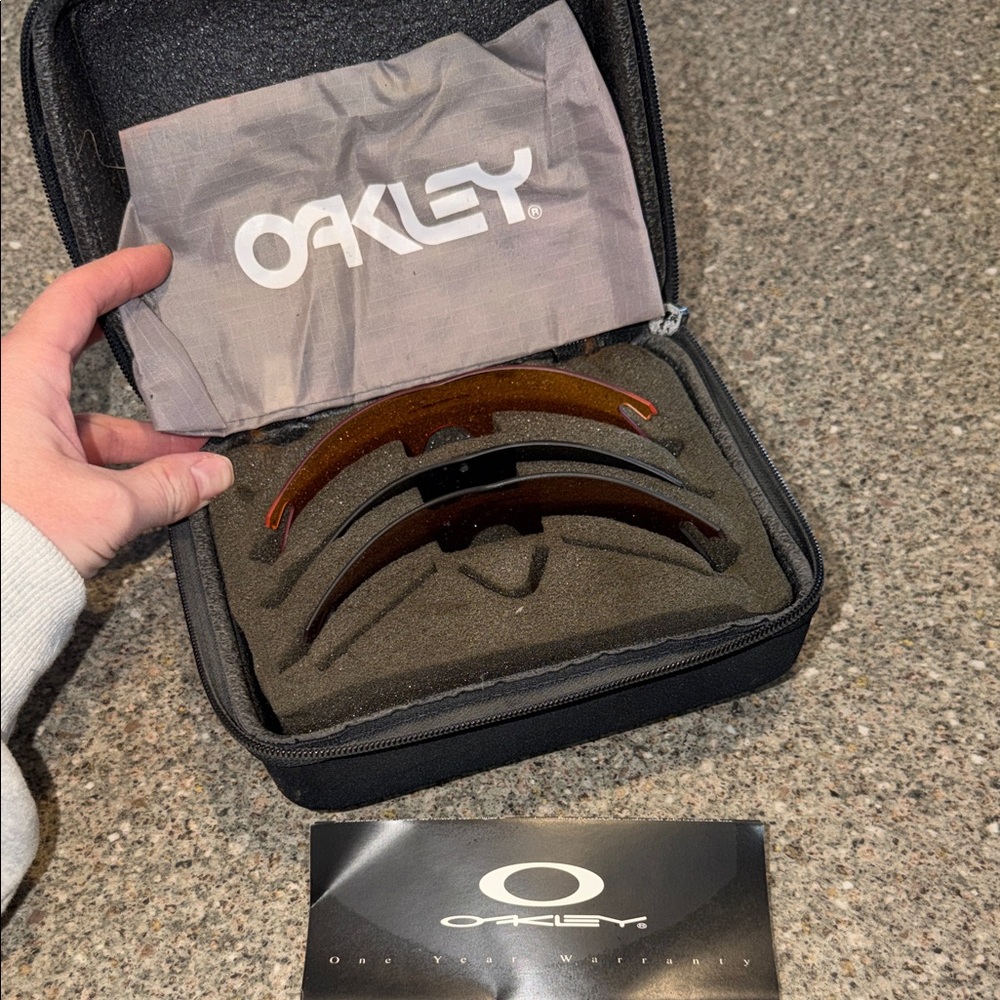 Vintage 90s Oakley Replacement Lenses with Case